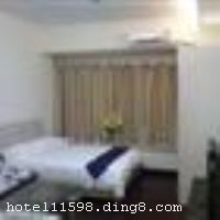 ������۾Ƶ�ʽ��Ԣ�������л����ʹ�Ԣ�꣩�ش����ж�·CBD��������Ȧ����㶫����̨һ��֮������������վ���ڽ�Խ�㹫԰���ƻ��ڹ�԰���ƻ��ھ�Ժ�Ⱦ��㡣��Ԣ�������ţ��ܱ���˽���γء����������Ǽ�����ӰԺ�������������ĵȸ�Ʒ������������ʩ������λ�ü�����Խ��������Ԣӵ�о�Ʒ����������������˫���ȶ��ַ��ͣ������䱸Һ�����ӡ���Ͳϴ�»������䡢��ů�յ����̿ص绰��������ԡϵͳ�����ADSL�����ӿڡ��������ߵ���ʩ�豸��������������ס���ʣ���������ʿ������֮ѡ��������Ԣ��ҵʱ��2010��12��1�գ��ͷ�����30�䣨�ף��� ����ܰ��ʾ����ס�˹�Ԣ�ı��ͣ���ǰ��B��709�Ұ�����ס��

��ʩ����������ʩ �޲��� 

�������� Array 

���ÿ� Visacard,ĵ����,���뿨,���ǿ�,����,̫ƽ��,������,���´￨,��ͨ��,������,JCBcard 
