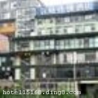 ��ͥ�������վǰ����һ�Ҹ��Լ۱ȵľ����;Ƶ꣬�ش���վ�Ϲ㳡վǰ��ó�ǡ������㳡�����������ڷ����������ģ���簲�²��нֽ�800��֮ң���ܱ���ҵ������ȫ����ͨ����������������ܵ����ִ������ʡ���ֵ�����ص㡣 
���ÿ� ĵ����,���뿨,���ǿ�,����,̫ƽ��,������ 

������ʩ ������ 30��50�ˣ�ͶӰ�ǡ�����  



