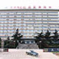 ���Ƹ�Զ��������������Ƹ�Զ���������޹�˾����һ�����������ͱ��ݡ������ڷ羰�������������˵Ļƺ�֮�����뻨��ɽ�����������ڡ� �ͷ��������ʡ���ʩ��ȫ������յ������ߵ��ӡ��̿ص绰�����������˽���ϵͳ�ȷ�����ʩ��������ʩ �в��� ��ʱ�Ͳͷ��� 

�������� ���ơ����� 

���ÿ� ĵ����,���뿨,���ǿ�,����,̫ƽ��,������ 

������ʩ �и��ֹ�ģ���������ǻ��顢��ѵ����Ʒ���������볡�� 


