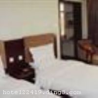 �����ٵ��������λ�������г������ϴ���·60�ţ����ϴ���԰����ɽ��԰���ڣ��ܱ߶����������������������ʩ��ȫ����ͨ����������ӵ�б�׼���˼䡢��׼��ȷ��͹�70���ף����㲻ͬ���͵���ס���󡣱��Ͷ������в�����Ϊ�����ṩ�������������������α������֮ѡ�� �������ݿ�ҵʱ��2010��02��01�գ���¥��7�㣬�ͷ�����70�䣨�ף��� ����ܰ��ʾ���˾Ƶ겻�ܽӴ��������ʩ�����
������ʩ	�в���
