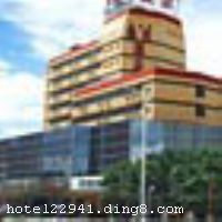 ��������������Ƶ���һ�����񾭼��;Ƶ꣬λ�ں��������ı��������ҵ�����ڽ������¸���ͷ������λ����Խ���Ƶ�������ʩ��ȫ����ס�ޡ����������֡������������һ�壬�������ţ������ι۹⡢���񹫸ɺ����жȼٵ�����ѡ�񡣾Ƶ�ӵ�и���ͷ���������ܰ���ʡ���¥�в���װ�޺��������˳нӴ��ͻ��硢����۲ͣ�������������ʳ�����ܡ���С���ȵĻ����ң������㲻ͬ��������� �����Ƶ꿪ҵʱ��2003��6�£�2009��9�¾ֲ�װ�ޣ�¥��11�㣬�ͷ�����155�䣨�ף��� ����ܰ��ʾ����ס�˾Ƶ���������ÿ��4Ԫ/����������ڻ�����ʩ�����
������ʩ	��¥�в�������Ҫ��Ӫ���ˡ����ϲˡ���ʽ��衣
��������	�����齫��ϴԡɣ�����ġ�SPA
���ÿ�	ĵ����,���뿨,���ǿ�,����,̫ƽ��,������
������ʩ	������ң� ������270-380�ˣ��糡�๦���ͣ��� ���ͻ����ң�������80-100�ˣ��糡�๦���ͣ��� С�����ң�������30-50�ˡ�
�Ƶ��ر���ʾ
�����Ѱ����Ƶ����ѣ��������Ƶ��������á�˰�ռ����˶���Ҫ��ķ��á�
��ͨ���Ƶ����סʱ��Ϊ14��00�����ʱ��Ϊ����12��00������ǰ��ס���Ƴ���꣬�����������һ�����á�