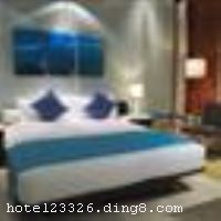 Ϻ˹͡󷹵ھϺ̲ģйƵ꼯šϲݼţSTARWOOD˹͡ƵͶȼٴ弯Źֶ½ó뷹ͨƵٵCONDE NAST TRAVELERCONDE NAST TRAVELER޶75ҾƵSMART TRAVELER .COM25񼰻Ƶꡣ 2400ƽ׵ľƵϺеĳǼƵ֮һ26.5׵Ĵͥ4¥ĲݸΪĶߡͷ˹͡ġ֮ṹƵﻷκʹʽ̨ҲǲͬƵӲʩȫBANYAN TREE SPAׯڲͬˮ Ƶӵжʩ㼯ȫʳΪṩšʵòͻΪṩĸʽʳ޲ȣСա̩ʳ͹ʿζȡ߸ðɺ;ưɵƽԼƷλʽɫưɣʹ˹͡òͳΪɴһʳ֮áͷͲͷṩͥʽʺͱʳʹƷ˵⣬ӵиѡ Ƶ꿪ҵʱ200210£װʱ20061£¥26㣬ͷ559䣨ףʩ
ʩ	̨1¥ṩͣ͡ݣ ꣺2¥ͼͣṩڵ˼ײ ˮԷ5¥ṩͼ͡޲ϵв̩͡˼ձ ȣ1¥ṩƿȡβơ輰ٱ ˼ɣ3¥ṩե֭˶ İɣ2¥ṩβơѩѼζСʳ ˼ȣ1¥ṩֿ㡣
	ӾءɣðĦSPA
ÿ	Visacard,ĵ,뿨,ǿ,,̫ƽ,´￨,ͨ,,JCBcard
ʩ	ʯ700ƽףԺʽ500ˣ 12๦34-120ƽײȣ12-70
Ƶرʾ
ѰƵѣƵá˰ռ˶Ҫķá
ͨƵסʱΪ1400ʱΪ1200ǰסƳ꣬һá