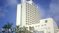 �Ĳ�ά�ι��ʴ�Ƶ������ά�ι��ʼ������޹�˾���������Ǽ��Ƶ��׼�˽��ļ����������֡��ͷ������С�����Ϊһ��ĳ������ͺ������жȼپƵꡣ�Ƶ���¥��19�㣬�и�������ͷ����׷�250�䡢����С������13�䡢�����������๦���������ҹ�ܻᡢ����KTV���ᡢ��ҡ�ɡ������ҡ����չݡ�ɣ�ð�Ħ���������ġ��������ġ���Ӿ�ء���ѡ�̳�������ȣ�����������ʩ�걸�� ����ܰ��ʾ���� 1.��ס�Ƶ�����֧��4/��/������������˰�� 2.�˾Ƶ겻��ˢ������ʩ�����
�Ƶ��ر���ʾ
�����Ѱ����Ƶ����ѣ��������Ƶ��������á�˰�ռ����˶���Ҫ��ķ��á�
��ͨ���Ƶ����סʱ��Ϊ14��00�����ʱ��Ϊ����12��00������ǰ��ס���Ƴ���꣬�����������һ�����á�