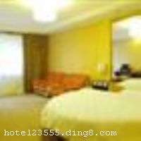 �����������ݣ����͵꣩�Ǿ���������Ƶ꣬�ش��������������ģ��ڽ������֣�����λ����Խ��ȥ������Ҫ������ʤ����ҵ����������ʮ�ֱ����� ��������ӵ�в�����ܰ���ʵ�˫��䡢�󴲼�ȸ��෿�ͣ��������ṩ24Сʱ��ˮ��ԡ�������յ������ӡ�IDD����ѿ����ӿڡ����۱�����Ǣ̸�����ǹ۹����Σ����ݶ��Ǳ��͵�����ѡ�� �������ݿ�ҵʱ��2009�꣬��¥��9�㣬�ͷ�����60�䣨�ף�����ʩ�����
������ʩ	�޲���
������ʩ	�޻�����
�Ƶ��ر���ʾ
�����Ѱ����Ƶ����ѣ��������Ƶ��������á�˰�ռ����˶���Ҫ��ķ��á�
��ͨ���Ƶ����סʱ��Ϊ14��00�����ʱ��Ϊ����12��00������ǰ��ס���Ƴ���꣬�����������һ�����á�