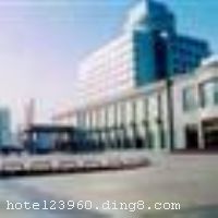 Ĺʷλ·ϣҵģ20ӳ̣վ15ӳ̣ͨ㣬羰 ĹʷһҺ񷹵꣬20049¿ҵͷвʵ硢ɳȿȡߡٿƵĿյůϵͳưɡӱȫʩܵȫķ вƸṩɫ㡢ζ;֮ʽʡʳȼ˴ʦṩصĴţȣʳĻɣ30вvip᷿ţװκĿĹͼʳ 껹Ǿٰ顢¡ᡢȸ־ۻѳĶ๦ͬʱӴ600ˣvipҼȽĻ豸ȷ˵ĻܹԲٰ졣
ʩ	в 
ÿ	Visacard,ĵ,뿨,ǿ,,̫ƽ,,´￨,ͨ,,JCBcard
ʩ	๦ܻ 