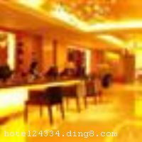 ������¡�Ļ��Ƶ�λ�ڹ���������·���ǰ����Ǽ���׼�޽����ִ������;Ƶ꣬ӵ�к����齫�䡢���Ա꣨�����估���ü�ȸ��������÷����������䱸����ѵĹ��˸������������ߵ��ӡ���;�绰�ȣ�ӵ�����ͣ�������Ƶ��泯�������������������ڹ���ʡ�����ݡ�������վ����;����վ�����д��¡�������������ֶ���ȴ��͹���㳡������������Լ��10���ӳ��̣��������������Լ25���ӣ��ܱ�ӵ�ж��20�����ڹ�����·�������γ��С�����Ǣ̸��̽�׷��ѵ�����ѡ�� �����Ƶ꿪ҵʱ��2010��05��01�գ���¥��7�㣬��¥��5�㣬�ͷ�����100�䣨�ף�����ʩ�����
������ʩ	������λ��1¥��ֻ�ṩ��͡�
���ÿ�	Visacard,ĵ����,���뿨,���ǿ�,����,̫ƽ��,������,���´￨,��ͨ��,������,JCBcard
������ʩ	С�ͻ����ң�������100�����ڡ�
�Ƶ��ر���ʾ
�����Ѱ����Ƶ����ѣ��������Ƶ��������á�˰�ռ����˶���Ҫ��ķ��á�
��ͨ���Ƶ����סʱ��Ϊ14��00�����ʱ��Ϊ����12��00������ǰ��ס���Ƴ���꣬�����������һ�����á�