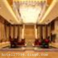 �ػʹ��ʴ�Ƶ꣬���������������Ǽ�����ȼپƵꡣ��ӵ����ԡ�����౱����5���ӳ��̣��ػʵ��ػʹ��ʴ�Ƶ����ػʵ�ʢ�������������죬�׶����μ������±������¥���������һ�Һ�����������Ƶꡣ�Ƶ���ӵ����������̲ԡ���������й���һ�����缶�������ȡ����κ��塱���ױ��˽�̲֮�ϣ����ڹ�������ѵ�����أ������°ĺ������硢������ݹݵ����ֳ����������༴Ϊ2008���˻�������������ģ��ϽӺ�����԰���벳��������а���֮ң������λ����Խ�� �����Ƶ�ռ�����Ϊ1.7��ƽ���ף��������Ϊ9��ƽ���ס�¥���21��˫���νṹ��Ϊ�˹ۺ��Ƶ괰�����д�λ��Ʋ��á��Ƶ�������Ʒ����������ػʳ��Ļ����ִ�ʱ�з��С��Ƶ�ӵ����ͳ�׷������������׷������������׷�������������׼�䡢����԰����׼�䣬�Լ�������ɫ��SPA���䡣�������Ǽ���Ԣ����600���׿ͷ���������1000������ס���������������ƽ���ף�ӵ��46���ۺ������䣬����Ʒ�Ʋˡ��в������ۺ�����ʽ�������������޷�ζ���������ðɣ���ͬʱ����2000�����ò͡�ǧ��ƽ���׵Ĺ��ʻ������ģ��߱�ͬ�������豸��������Ļ��������������ʽ����������Ӿ�ء����򳡡���������KTV������ϴԡ���ĵ��ۺ�������ʩ��ȫ�� ����һ�ߵĺ�����˽���ʼ���ͧ���Ƚ���Ӳ����ʩ�Լ�������ɫ�ĸ��Ի�����ʹ�ػʹ��ʴ�Ƶ��Ϊ�й��������ɶ�õĴ��͹��ʻ�����������λ������֮�����������ο����ζȼٵ�����ʤ�ء� �����Ƶ꿪ҵʱ��2010��10�£���¥��23�㣬�ͷ�����243�䣨�ף�����ʩ�����
������ʩ	��԰����Ӫ�ٸ��ˡ��㶫�ˣ� ����԰����Ӫ����ˡ��Ĵ��ˡ�
��������	��������SPA������Ӿ�ء�̨������ϴԡɣ�����ġ������齫
���ÿ�	Visacard,ĵ����,���뿨,���ǿ�,����,̫ƽ��,���´￨,��ͨ��,������,JCBcard
������ʩ	�ػʹ��ʻ�������1042ƽ�ף�������900�ˣ��糡ʽ����720�ˣ�����ʽ���� �๦���������741ƽ�ף�������600�ˣ��糡ʽ����480�ˣ�����ʽ����
�Ƶ��ر���ʾ
�����Ѱ����Ƶ����ѣ��������Ƶ��������á�˰�ռ����˶���Ҫ��ķ��á�
��ͨ���Ƶ����סʱ��Ϊ14��00�����ʱ��Ϊ����12��00������ǰ��ס���Ƴ���꣬�����������һ�����á�