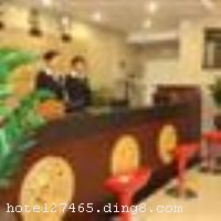 �Ϸʰ���������������ڷ羰�����Ķ�ʮ�����ϣ������³Ƿ�����ҵ�����ܱ��г��������г�����̩���ĳǡ���������������Ʒ�ǣ��Ǳ������񡢰칫������ѡ�� ����������Ӫҵ���Ϊ3000ƽ�������ң�����װ�β��ϣ�������Ʒ��һ������Ʒ������Ʒ�ƻ������ʣ��ñ���ס�ķ��ġ�ס�İ��ġ�����ӵ�����������׼�䡢����������˼�ȸ��ַ��͡��ͷ������п������յ�����;�绰��Һ�����ӡ�������ԡ��ʩ������ɵȡ����ݵ���������ҿ�����80-100�����ң��ṩ�ߵ�ͶӰ�ǡ����ߡ����߻�Ͳ���������е����ĺ������ᣬ�������������֡�����׷����Ǹߵ��Ρ���Ʒλ���ͼ۸��Թ淶���Ǽ����������ʵ�΢Ц�����ñ��͵õ�������ʵ�ݣ�������ֵ�� �������ݿ�ҵʱ��2010��11��2�գ��ͷ�����61�䣨�ף�����ʩ�����
������ʩ	��������������ṩ��ʢ�ɿڵ�������͡�
��������	�����齫
���ÿ�	ĵ����,���뿨,���ǿ�,����,̫ƽ��
������ʩ	����ߵ������ң��ṩ�ߵ�ͶӰ�ǡ���ϯ̨�����޺����޻�Ͳ��������80�����ҡ�
�Ƶ��ر���ʾ
�����Ѱ����Ƶ����ѣ��������Ƶ��������á�˰�ռ����˶���Ҫ��ķ��á�
��ͨ���Ƶ����סʱ��Ϊ14��00�����ʱ��Ϊ����12��00������ǰ��ס���Ƴ���꣬�����������һ�����á�