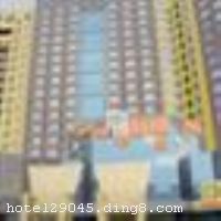 ����Ҽ������������ǳ������ݾƵ�ҵһ������չ��������һ�Ҷ�Ч�ܵ������ͼ�����ʽ���ݡ������ܱ߽�ͨ��ݣ��������ˣ��������з������ڽ�������������·��ҵ��ĸ���ӱ�����Ȼ����������㳡ֻ��10�������ҵĶ̶�·�̣��뿪��ʽ�Ķ�ͯ��԰������ߣ�λ����Խ�� ��������Ҽ������������볤�������Ķ���ת��Ժ�����������Ժ��һ·֮�������Ϳ���ȥ���Ũ���Ķ���������顪������ת�����ĺ�����������������ķ�Ȥ����ı��棬���տ����ҹɫ֮��Ҳ�г��������ɫ��ҹ�ܻ�źŹ��ݡ����»����쿰KTV�ȡ��ϲ���ڳ�������һ���֣��ܱ������Ź���֪���Ľ��ھ�ͷ���г����ַ����С�ʡ��ͨ���С�ʡ�������У�������еȡ�������ί������ǲ�Զ��Ϊ��������칫�ṩ������ �������ݿ�ҵʱ��2010��7��13�գ�¥��19�㣬�ͷ�����80�䣨�ף�����ʩ�����
������ʩ	Ҽ������������ͬʱ����100-200�˾Ͳͣ��Թ�Ӧ������Ϊ���� �������䣺��ͬʱ����100-200�˾Ͳͣ��Թ�Ӧ������Ϊ���� ���ɷ�ţ����ͬʱ����200-300�˾Ͳͣ��Թ�Ӧ���Ϊ����
��������	�����齫��̨����
���ÿ�	ĵ����,���뿨,���ǿ�,����,̫ƽ��
������ʩ	��
�Ƶ��ر���ʾ
�����Ѱ����Ƶ����ѣ��������Ƶ��������á�˰�ռ����˶���Ҫ��ķ��á�
��ͨ���Ƶ����סʱ��Ϊ14��00�����ʱ��Ϊ����12��00������ǰ��ס���Ƴ���꣬�����������һ�����á�